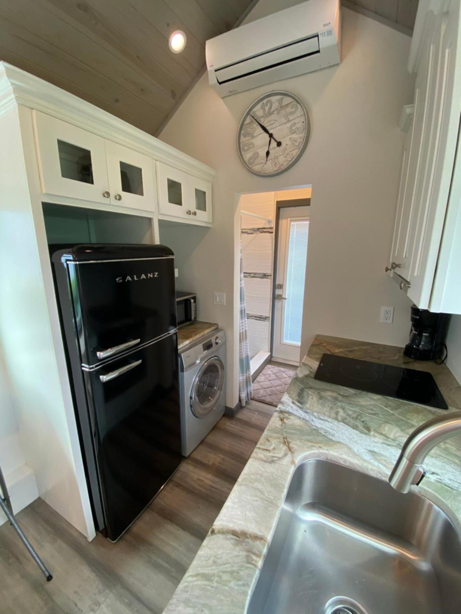 Orlando Lakefront Tiny Homes 6 Plus Month Rentals أورلاندو المظهر الخارجي الصورة