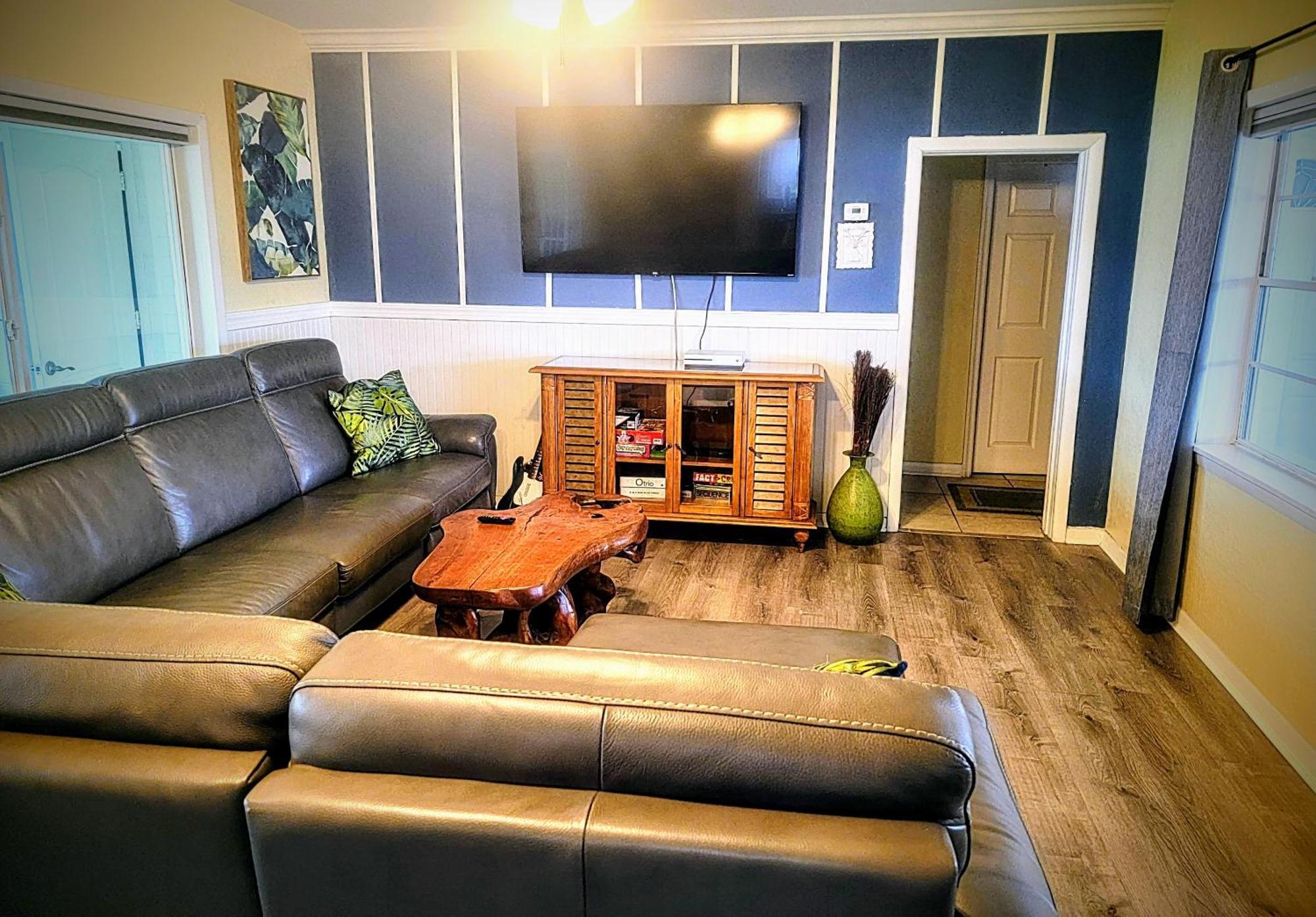 Orlando Lakefront Tiny Homes 6 Plus Month Rentals أورلاندو الغرفة الصورة