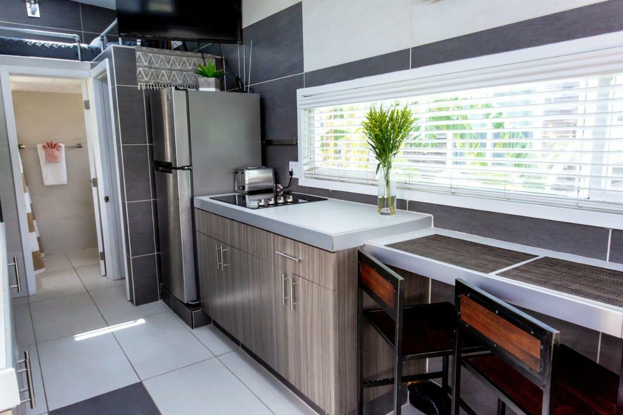 Orlando Lakefront Tiny Homes 6 Plus Month Rentals أورلاندو المظهر الخارجي الصورة