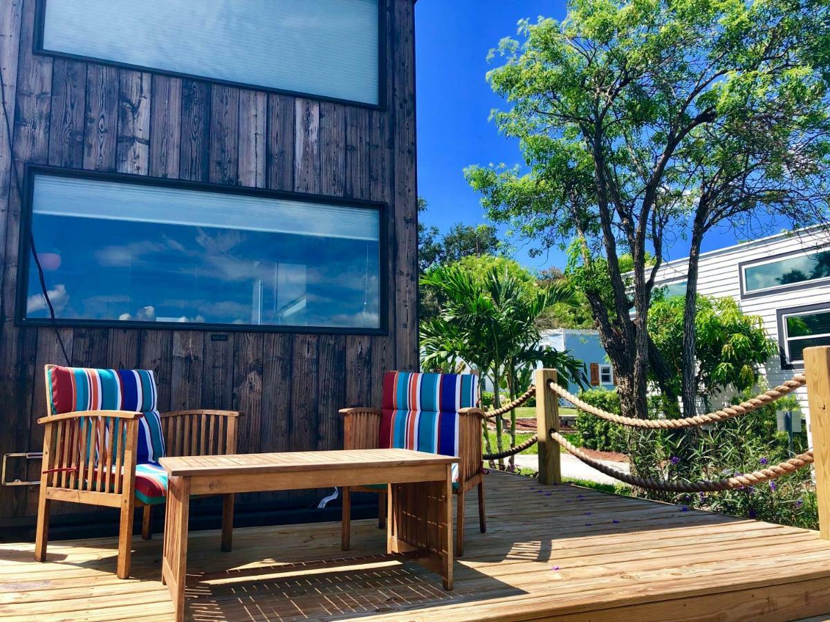 Orlando Lakefront Tiny Homes 6 Plus Month Rentals أورلاندو المظهر الخارجي الصورة